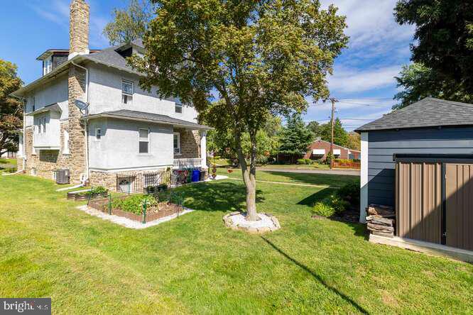 1010 W CHELTEN AVENUE