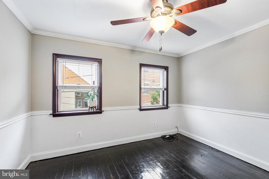 1111 DAY STREET