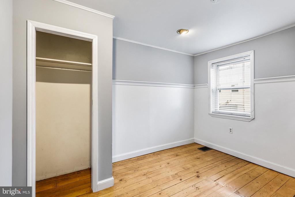 1111 DAY STREET
