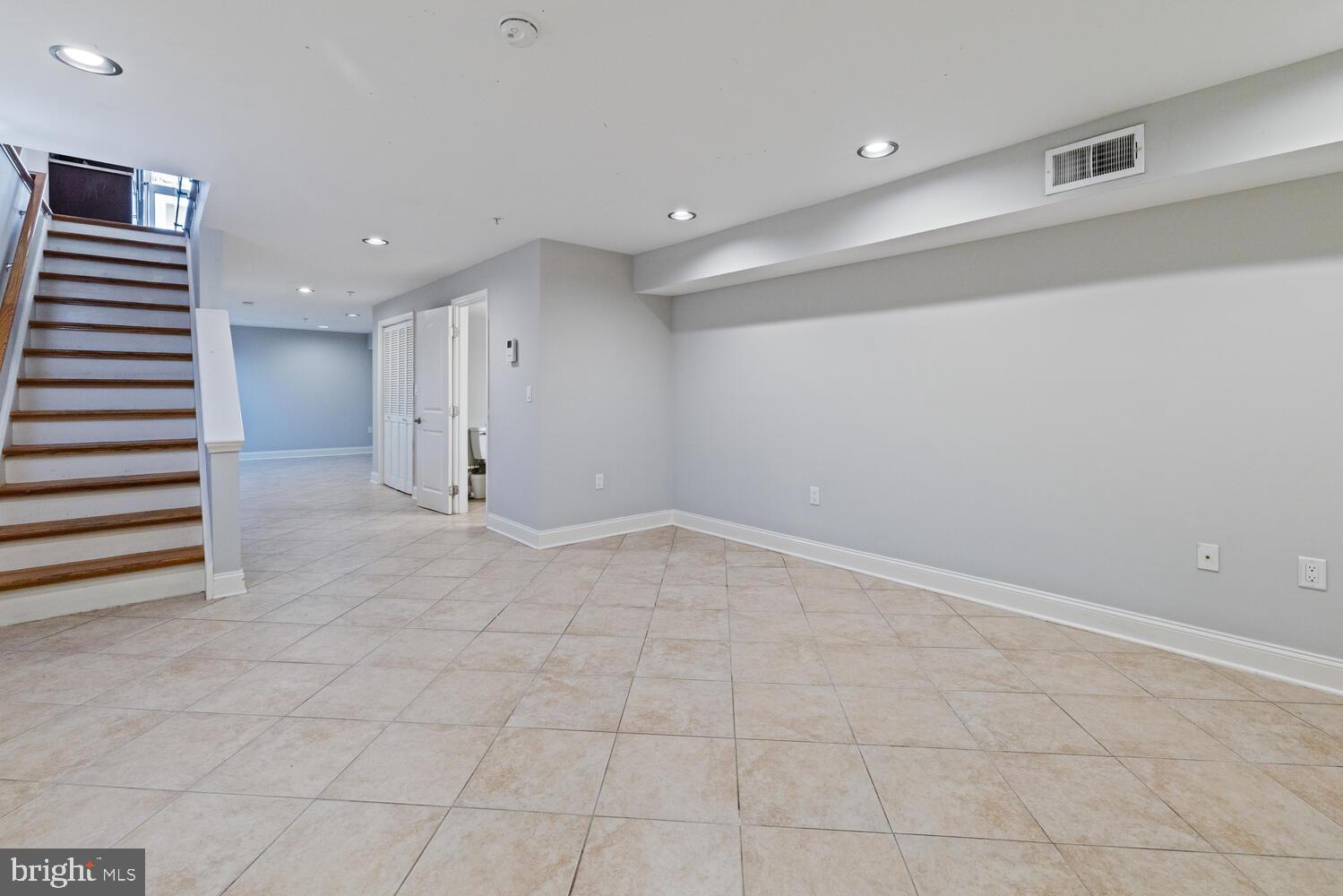 1820 FRANKFORD AVENUE