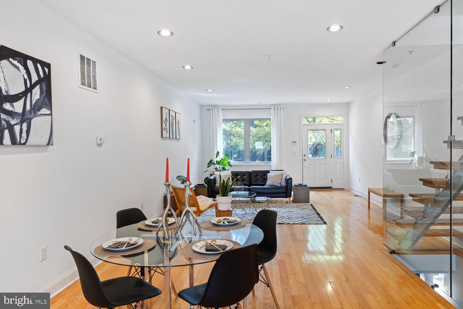 1820 FRANKFORD AVENUE