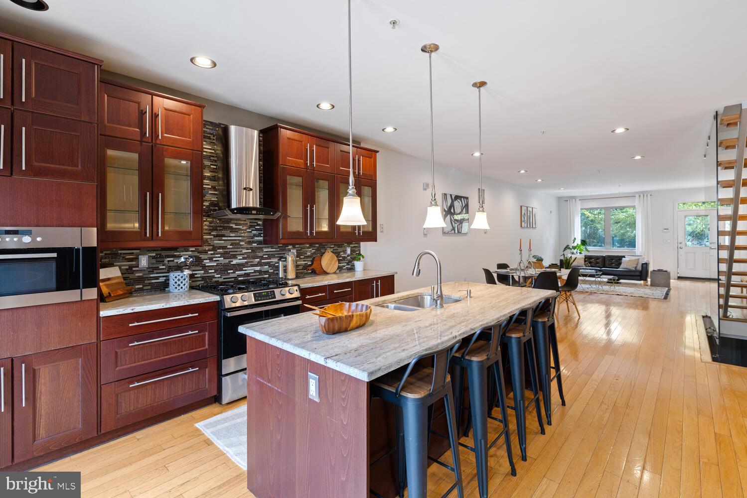 1820 FRANKFORD AVENUE