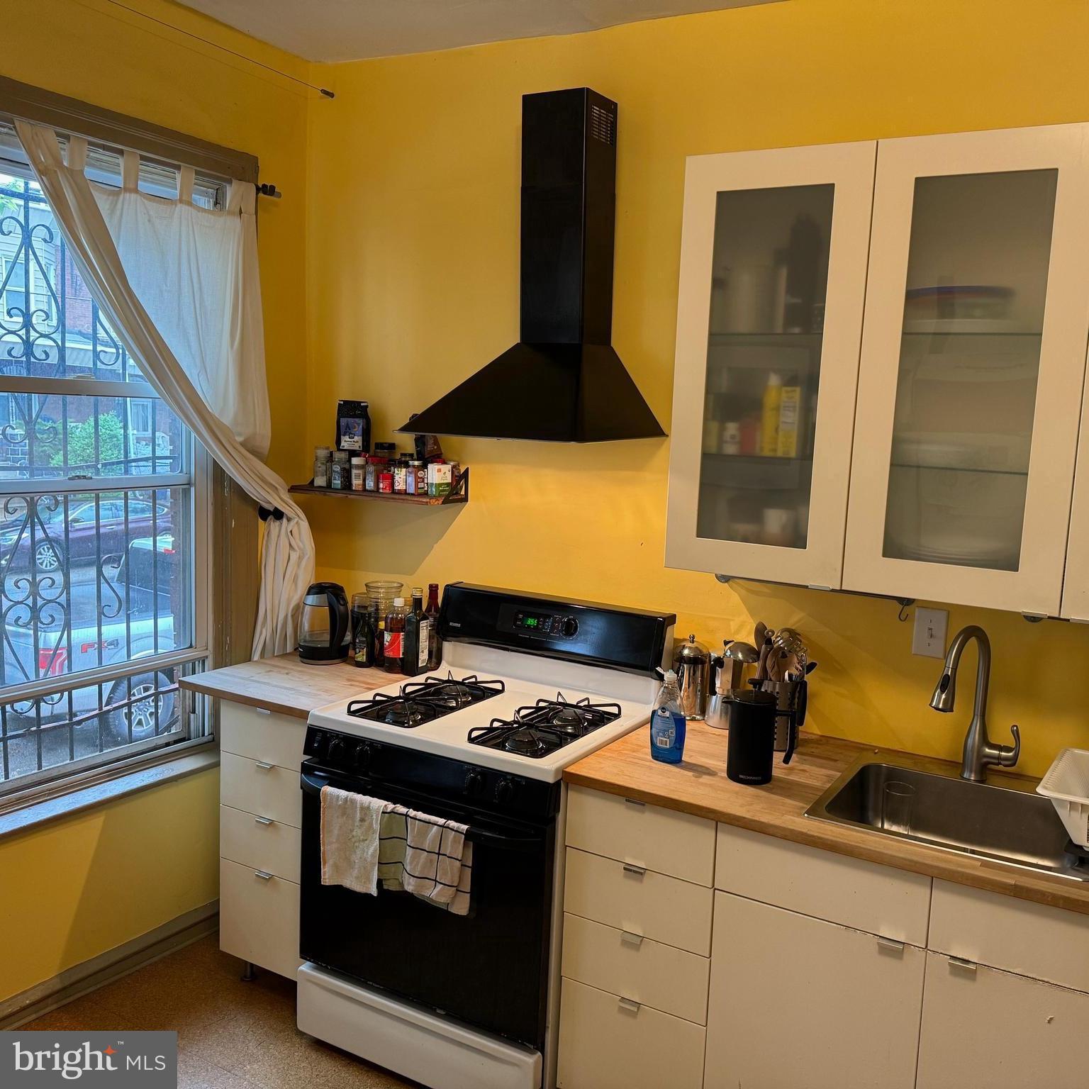 5000 FLORENCE AVENUE