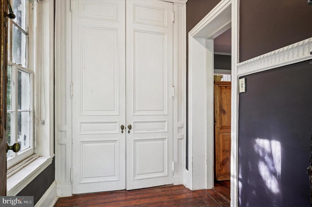 125 W PENN STREET