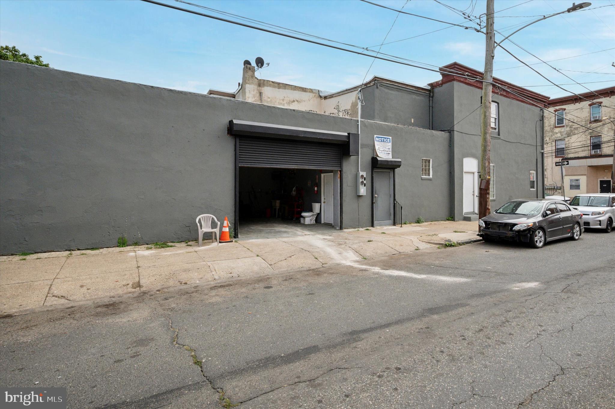 523 W VENANGO STREET