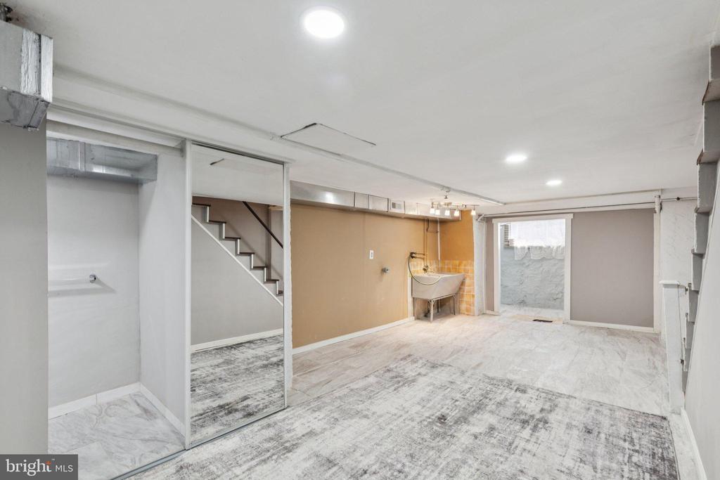 2244 S 22ND STREET