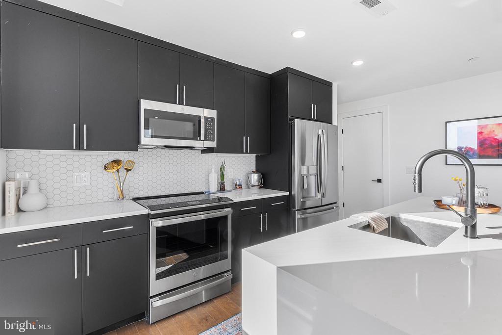 1501 N 31ST STREET 416