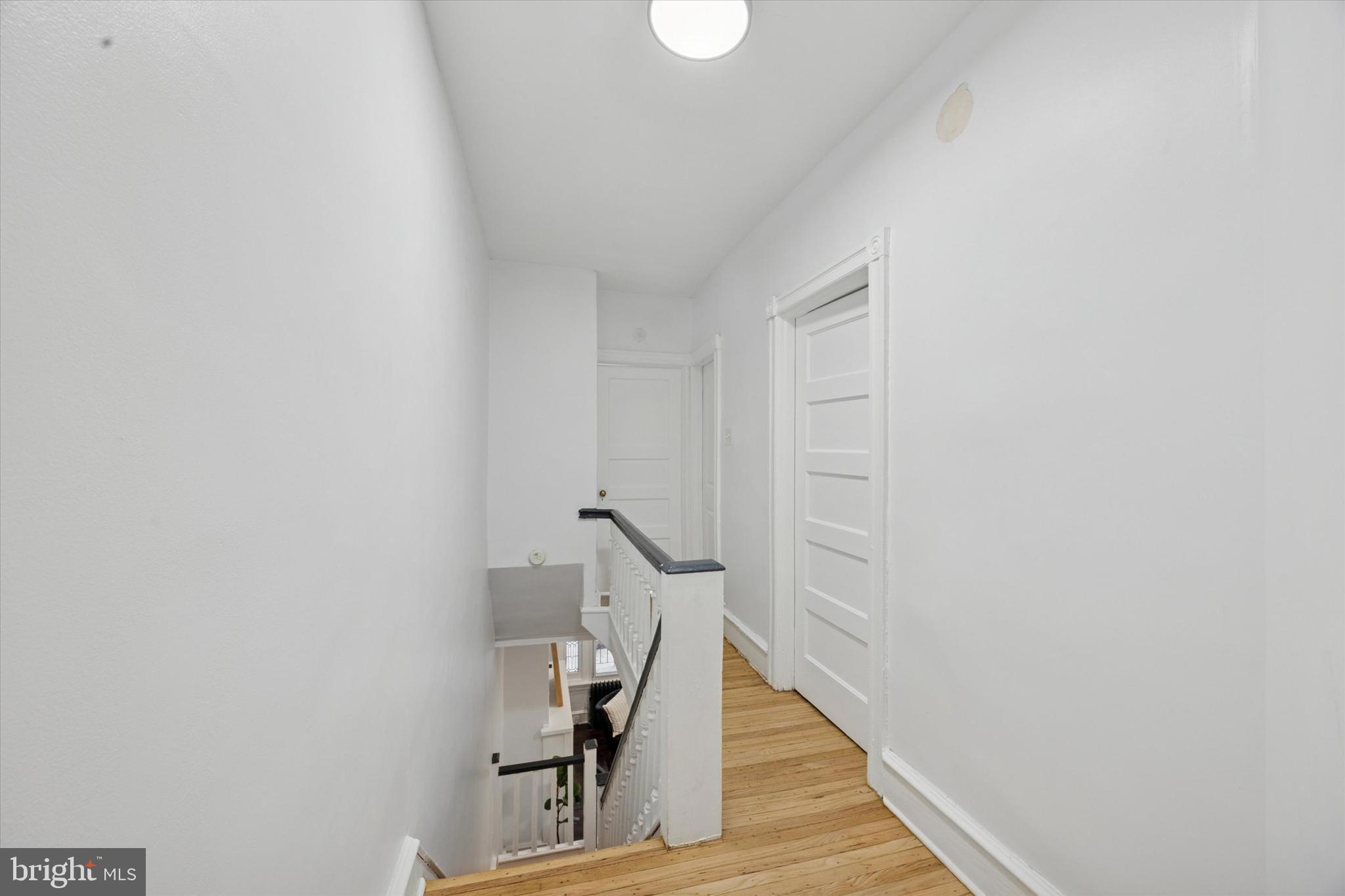 5754 LARCHWOOD AVENUE