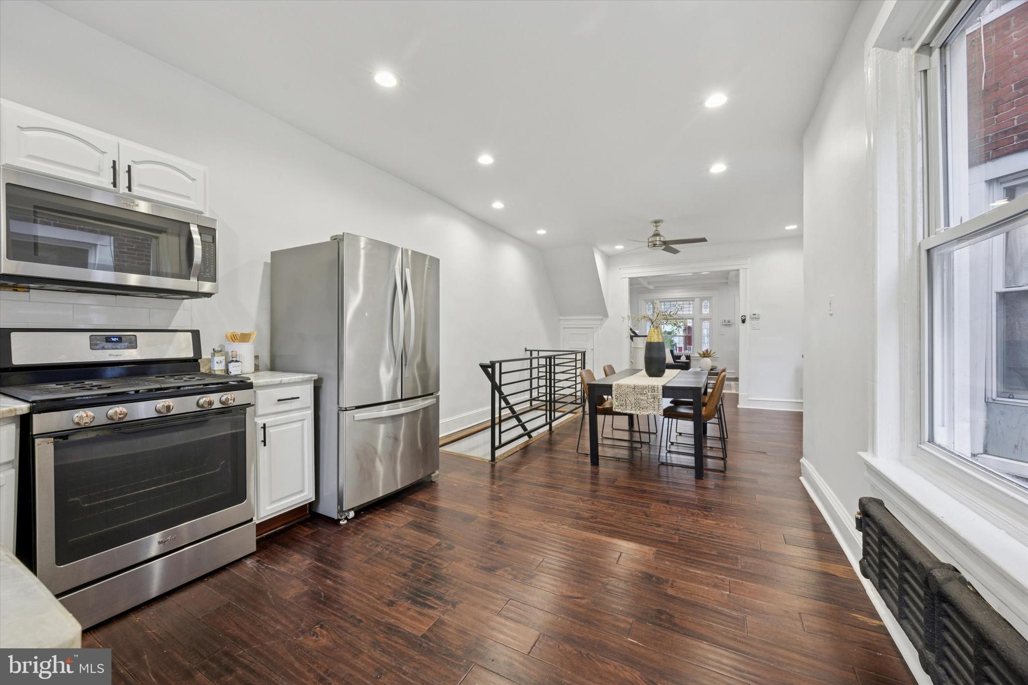 5754 LARCHWOOD AVENUE