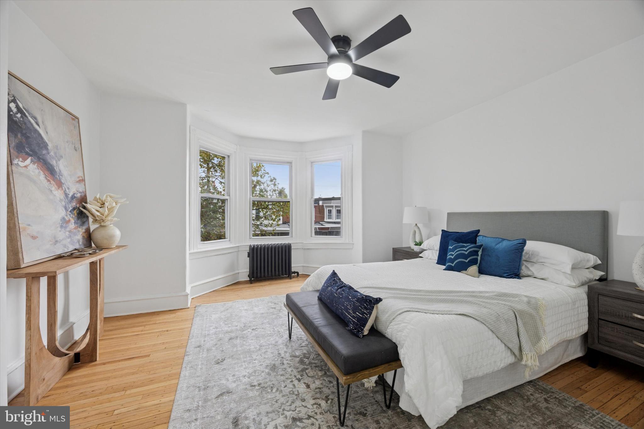 5754 LARCHWOOD AVENUE