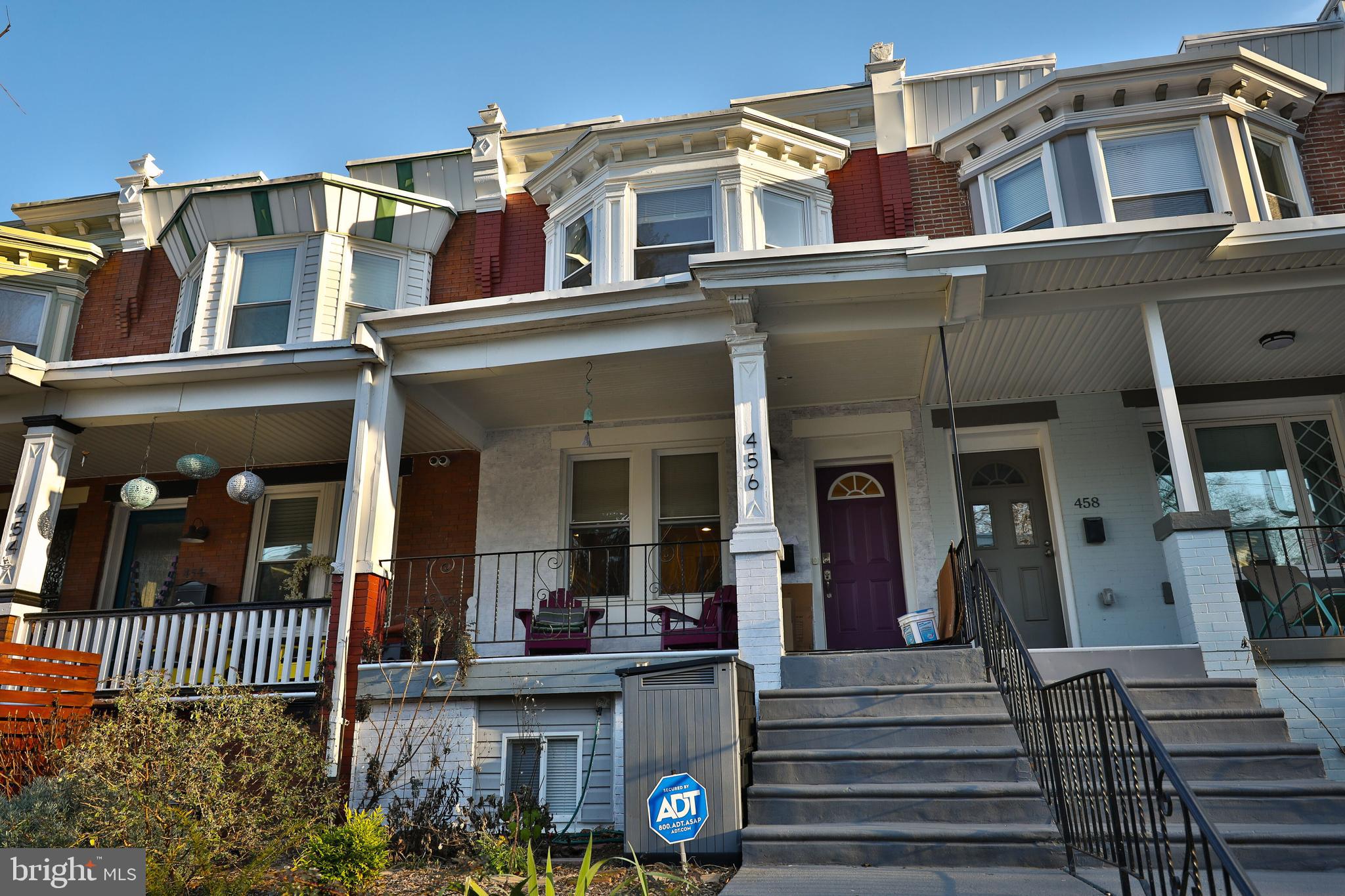 456 W WINONA STREET