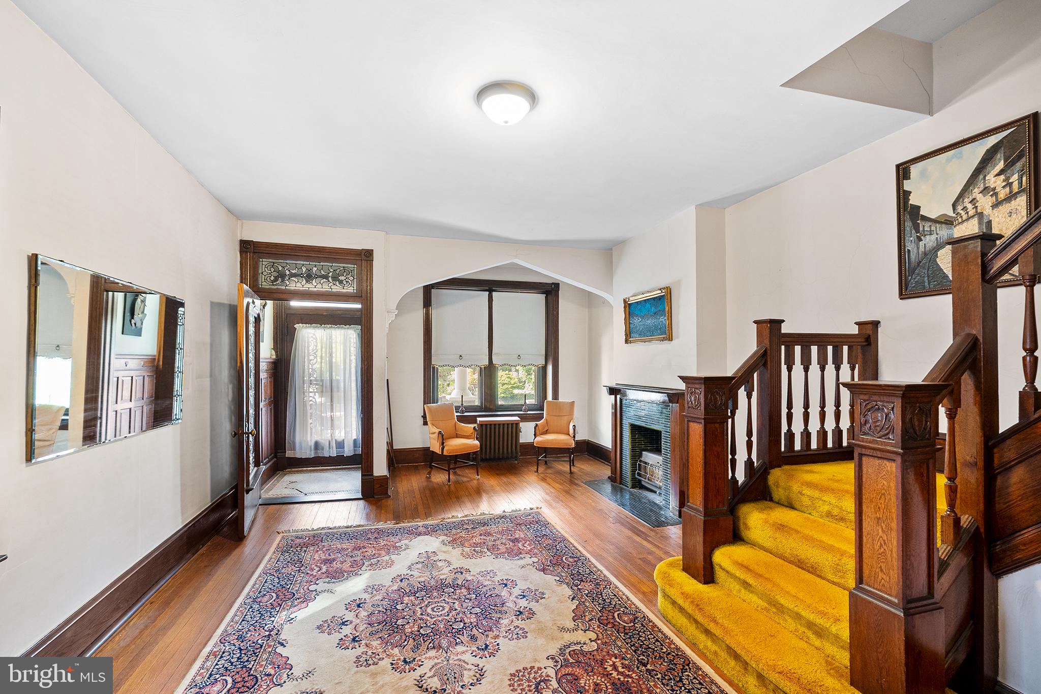 26 E MOUNT PLEASANT AVENUE