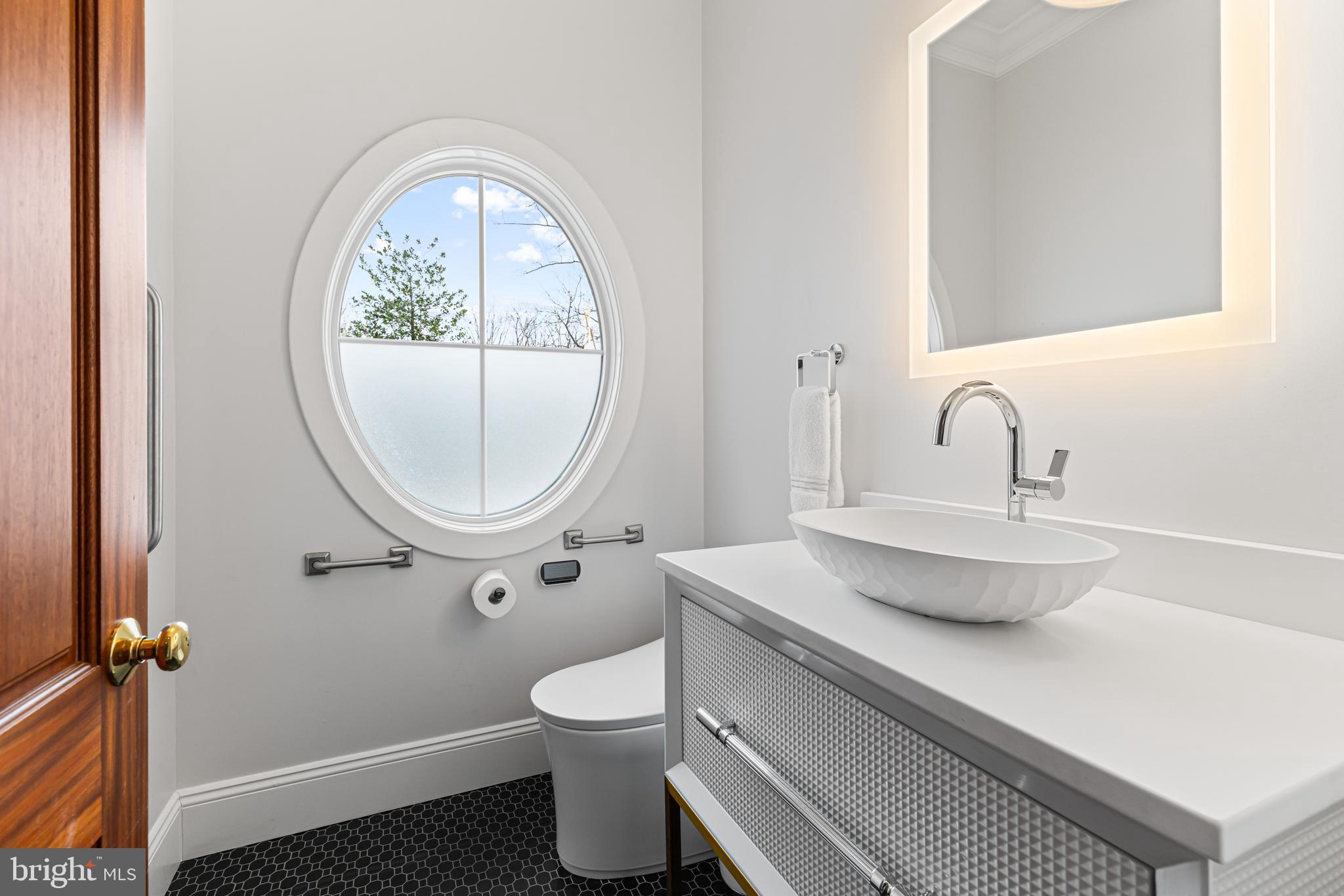 732 SAINT ANDREWS ROAD