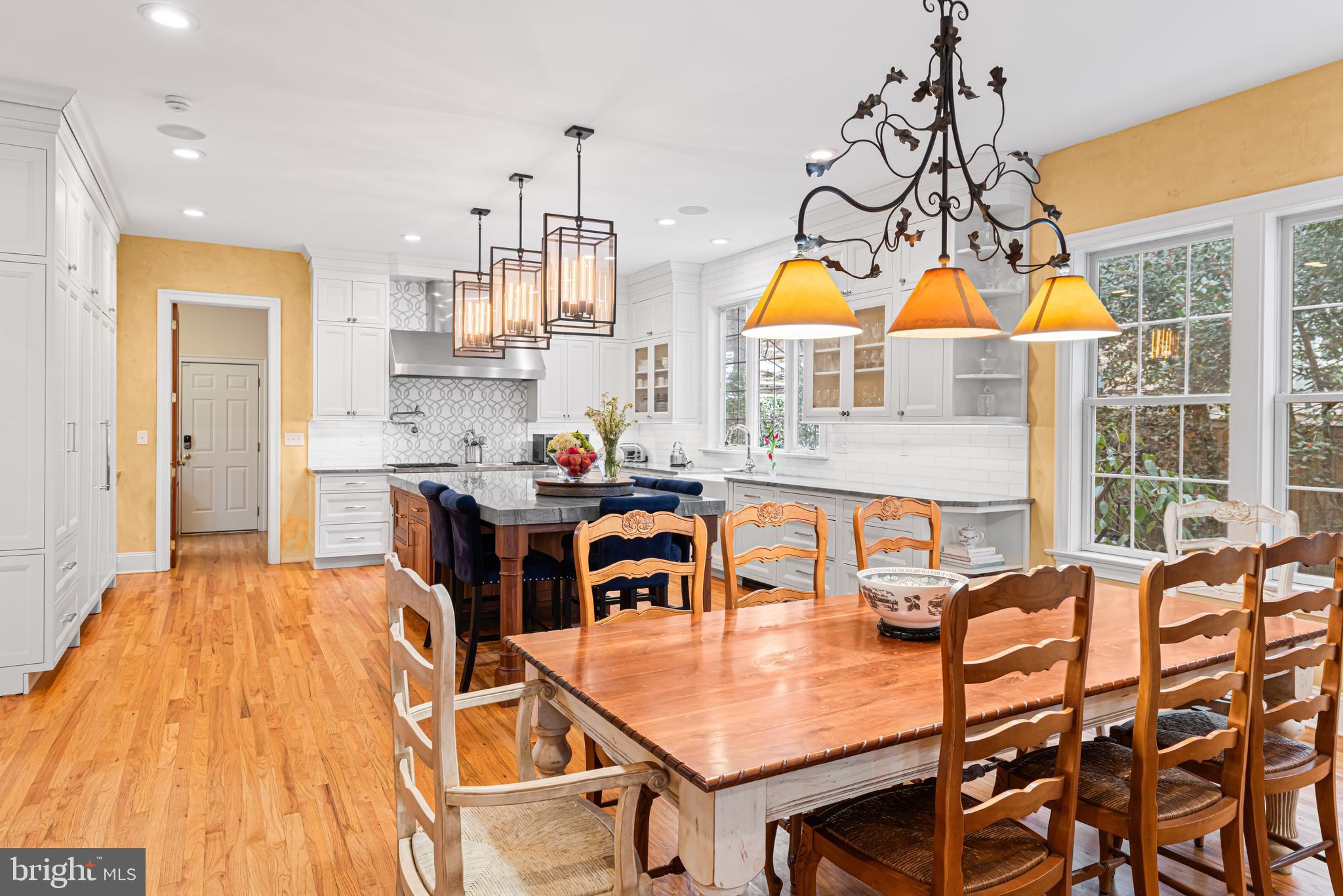 732 SAINT ANDREWS ROAD