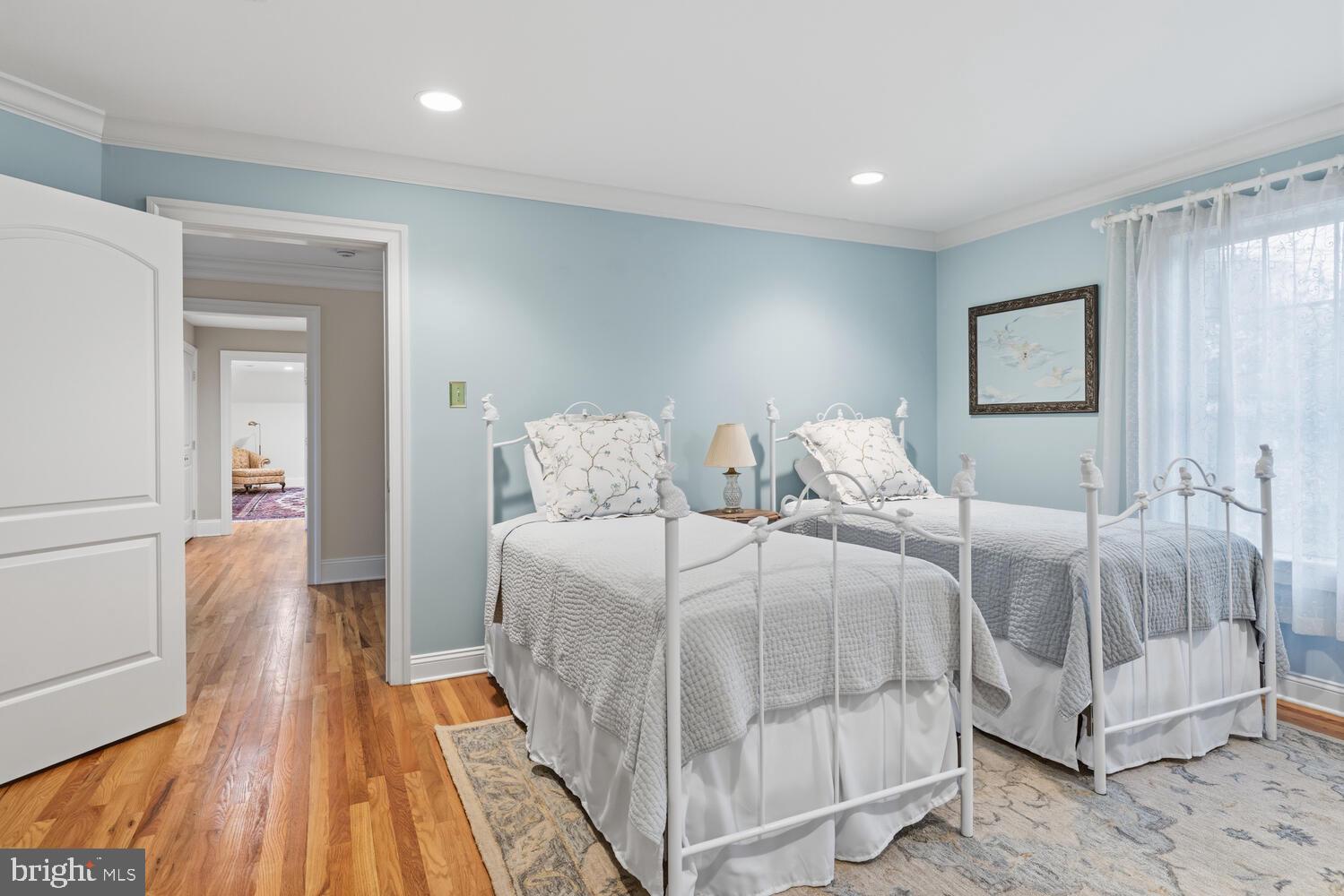 732 SAINT ANDREWS ROAD