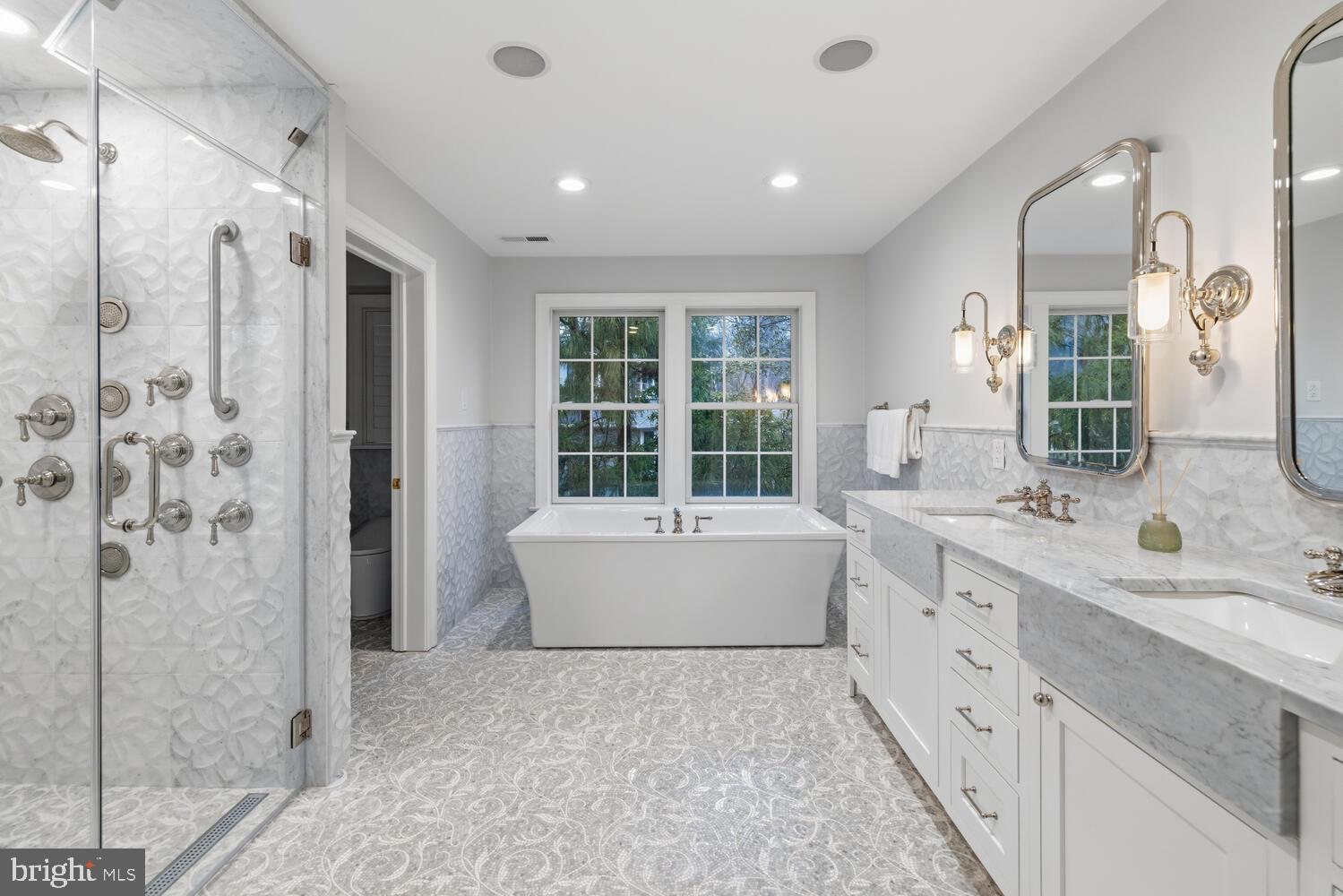 732 SAINT ANDREWS ROAD