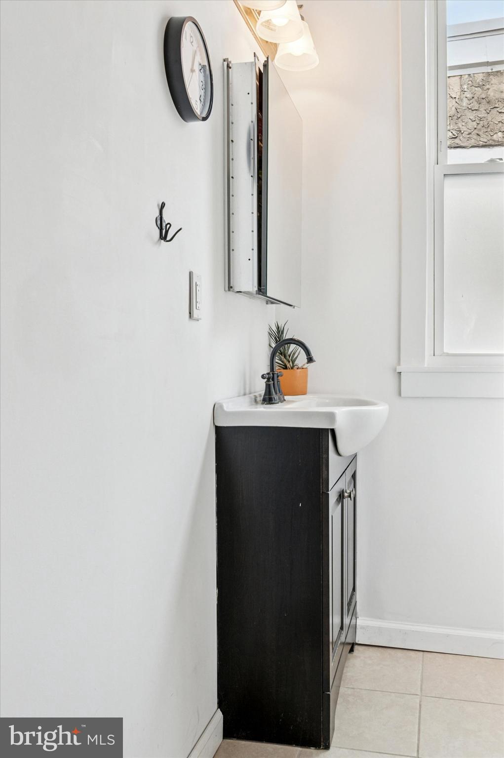 5326 KINGSESSING AVENUE