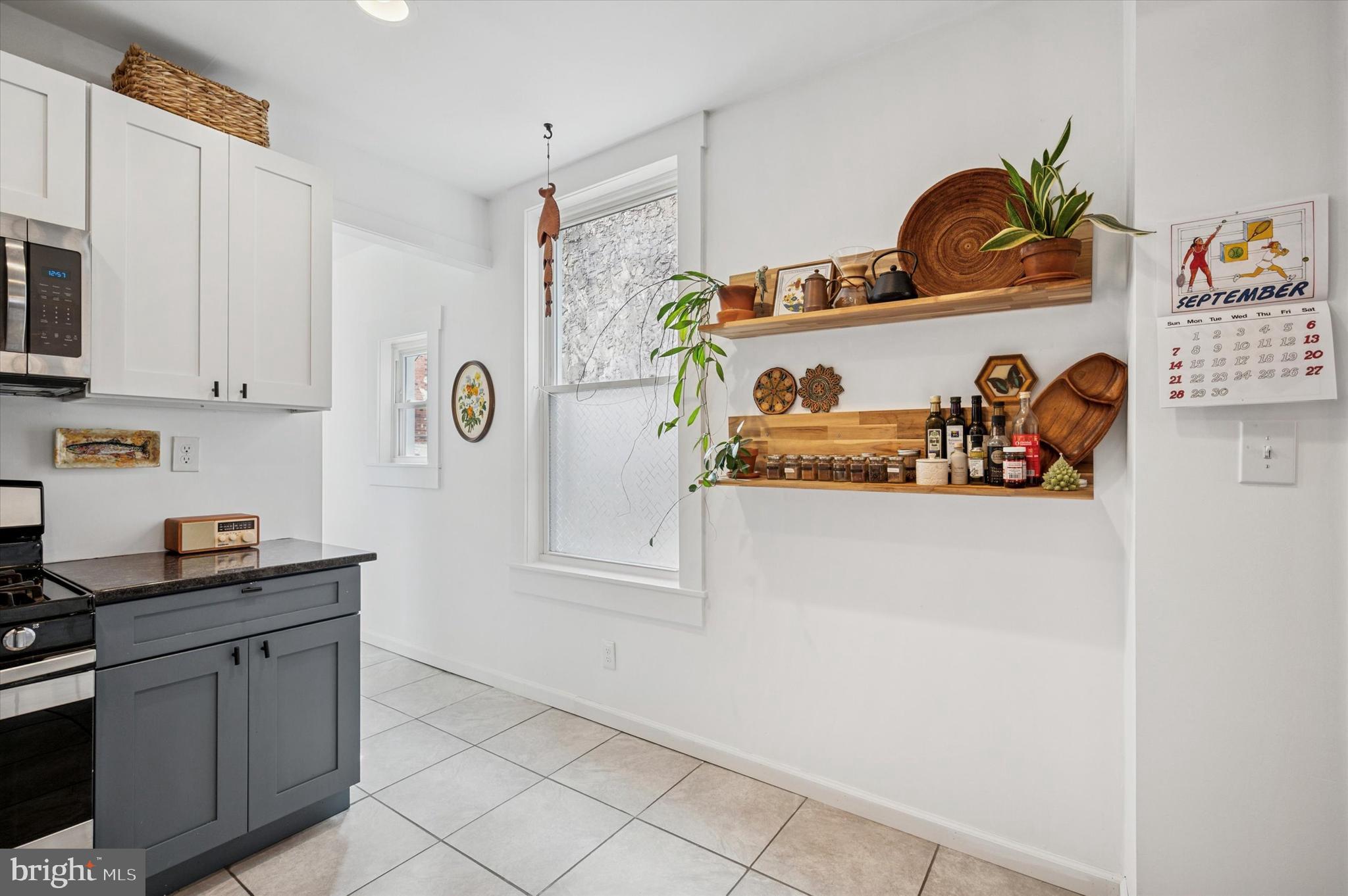 5326 KINGSESSING AVENUE