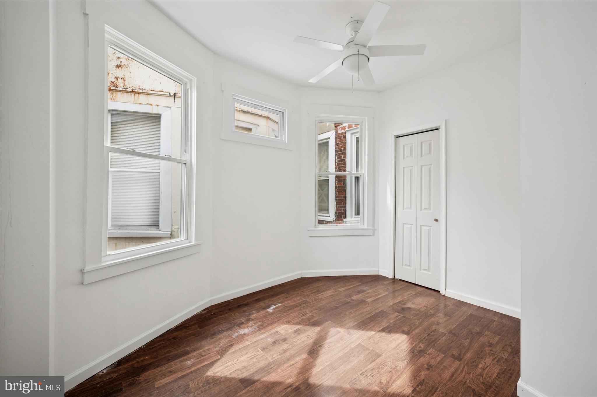 5326 KINGSESSING AVENUE