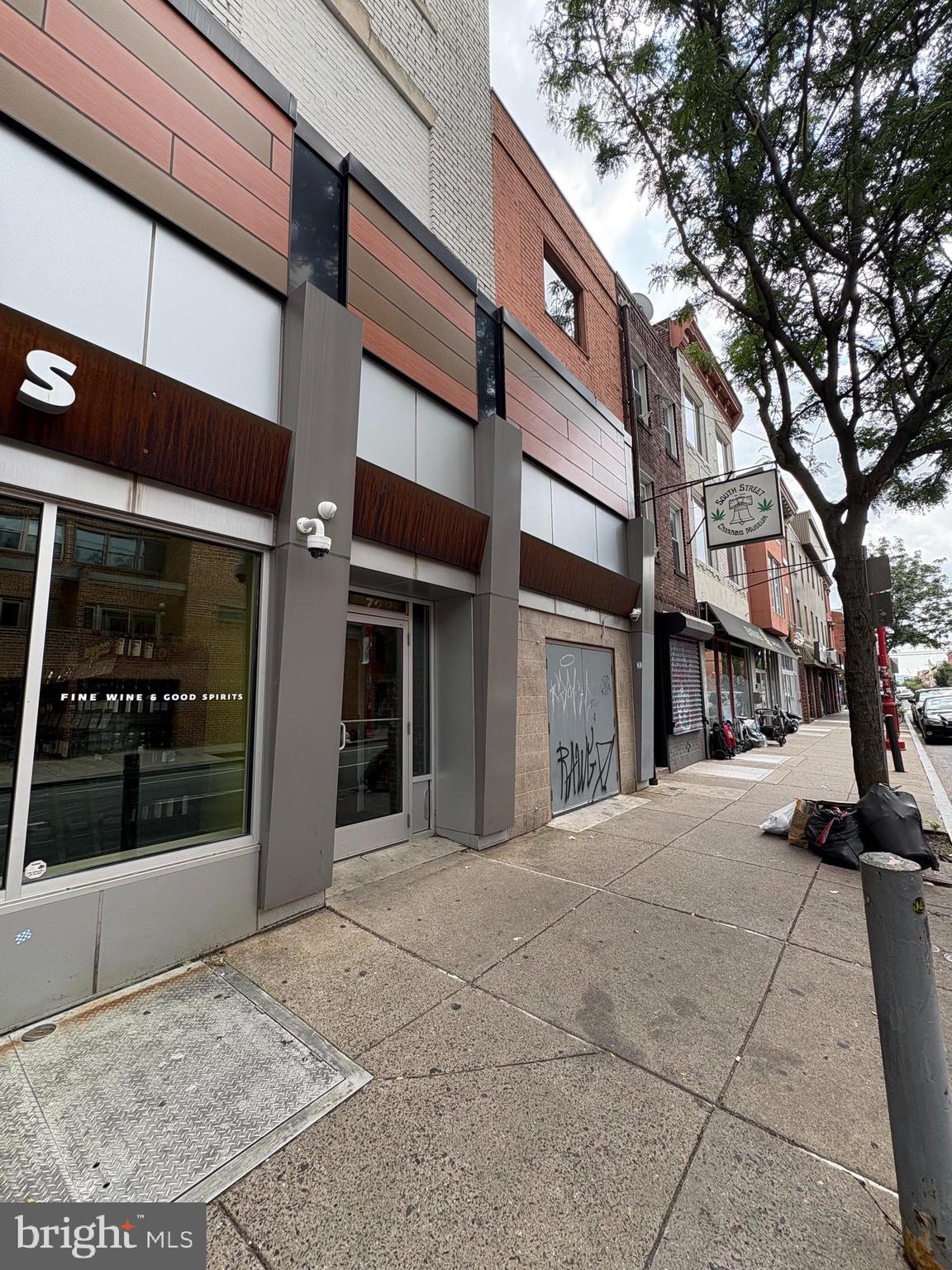 728 SOUTH STREET APT A