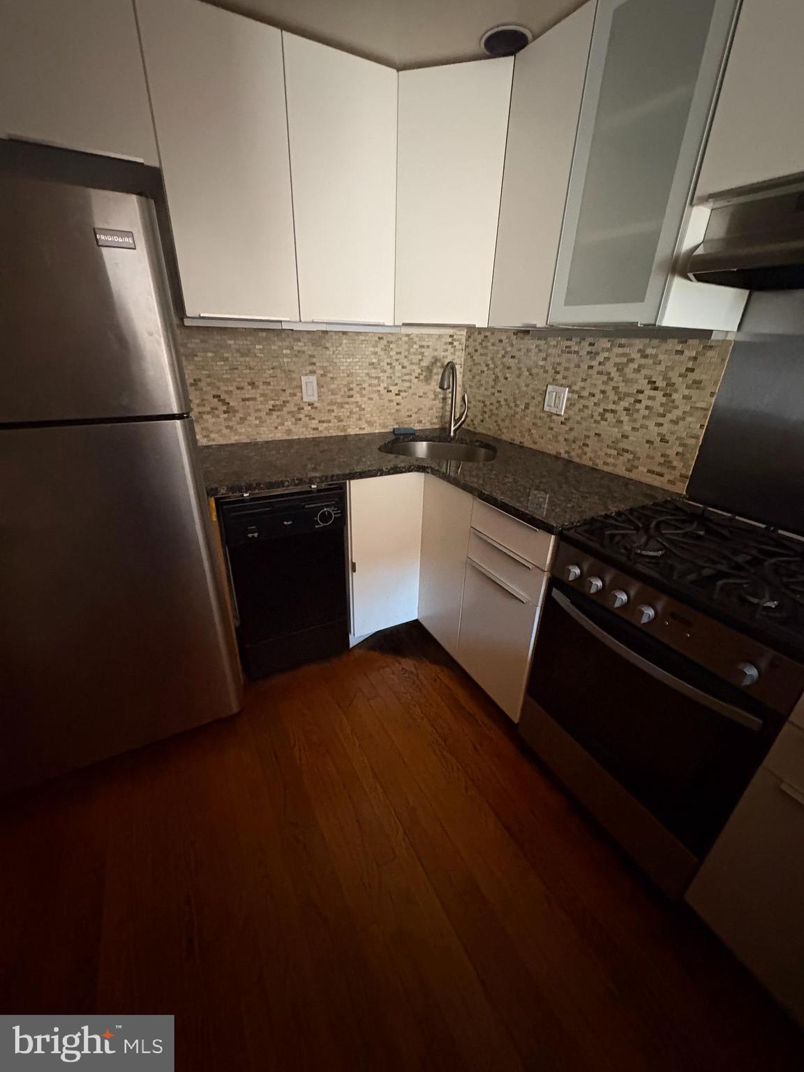 728 SOUTH STREET APT A