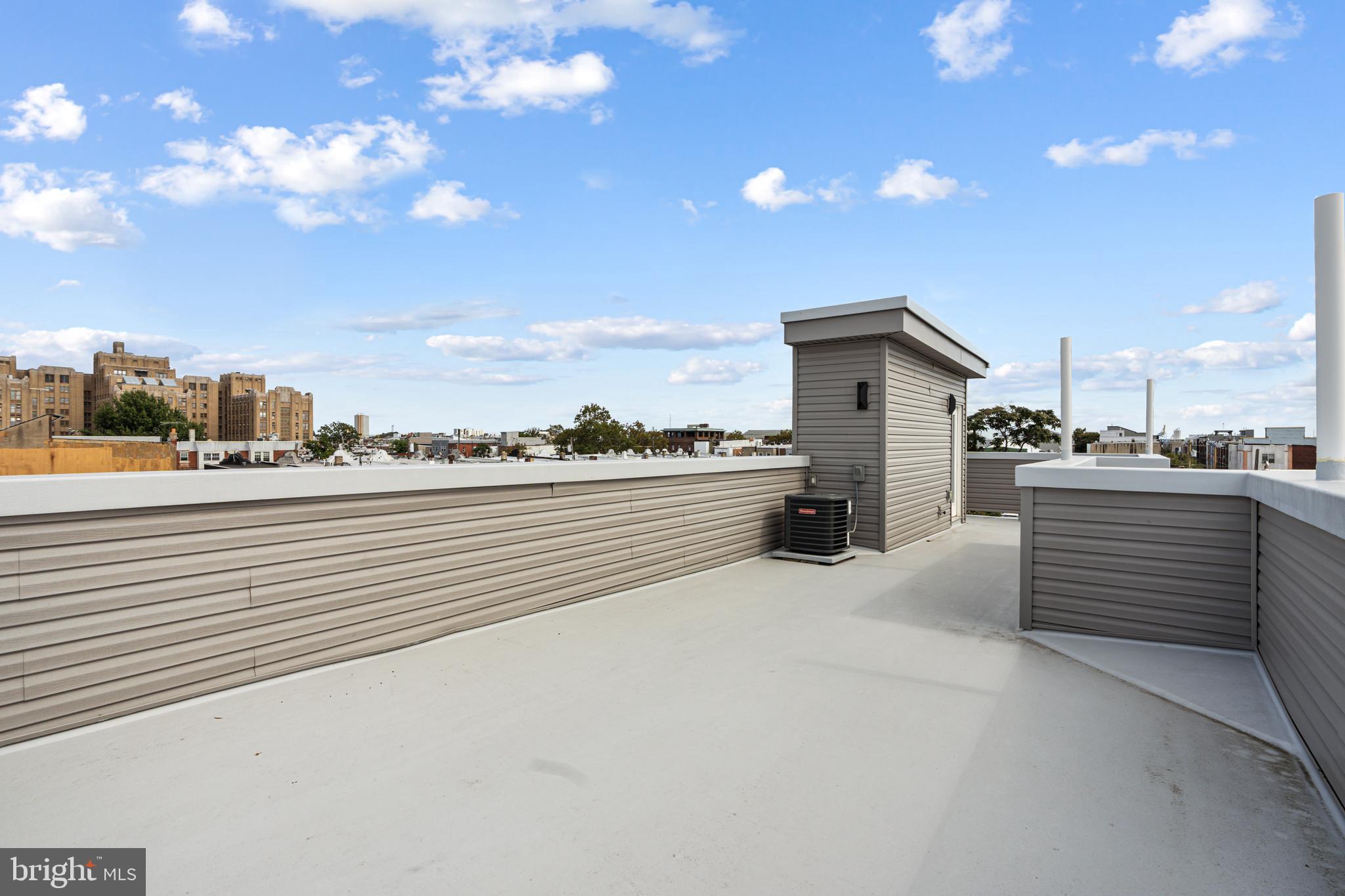 2125 S 9TH STREET