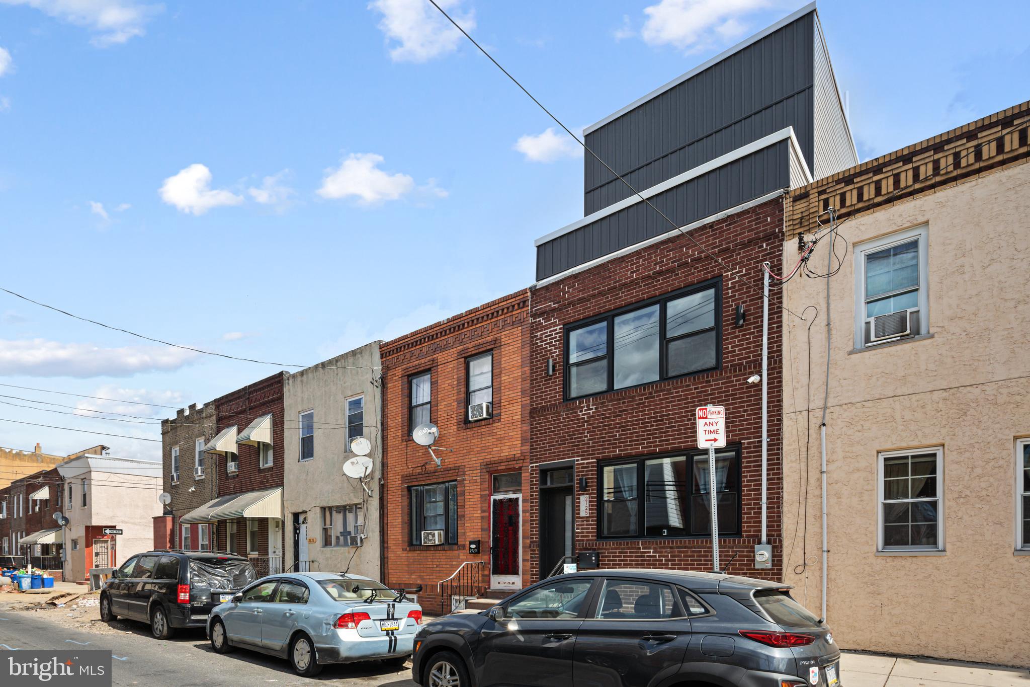 2125 S 9TH STREET