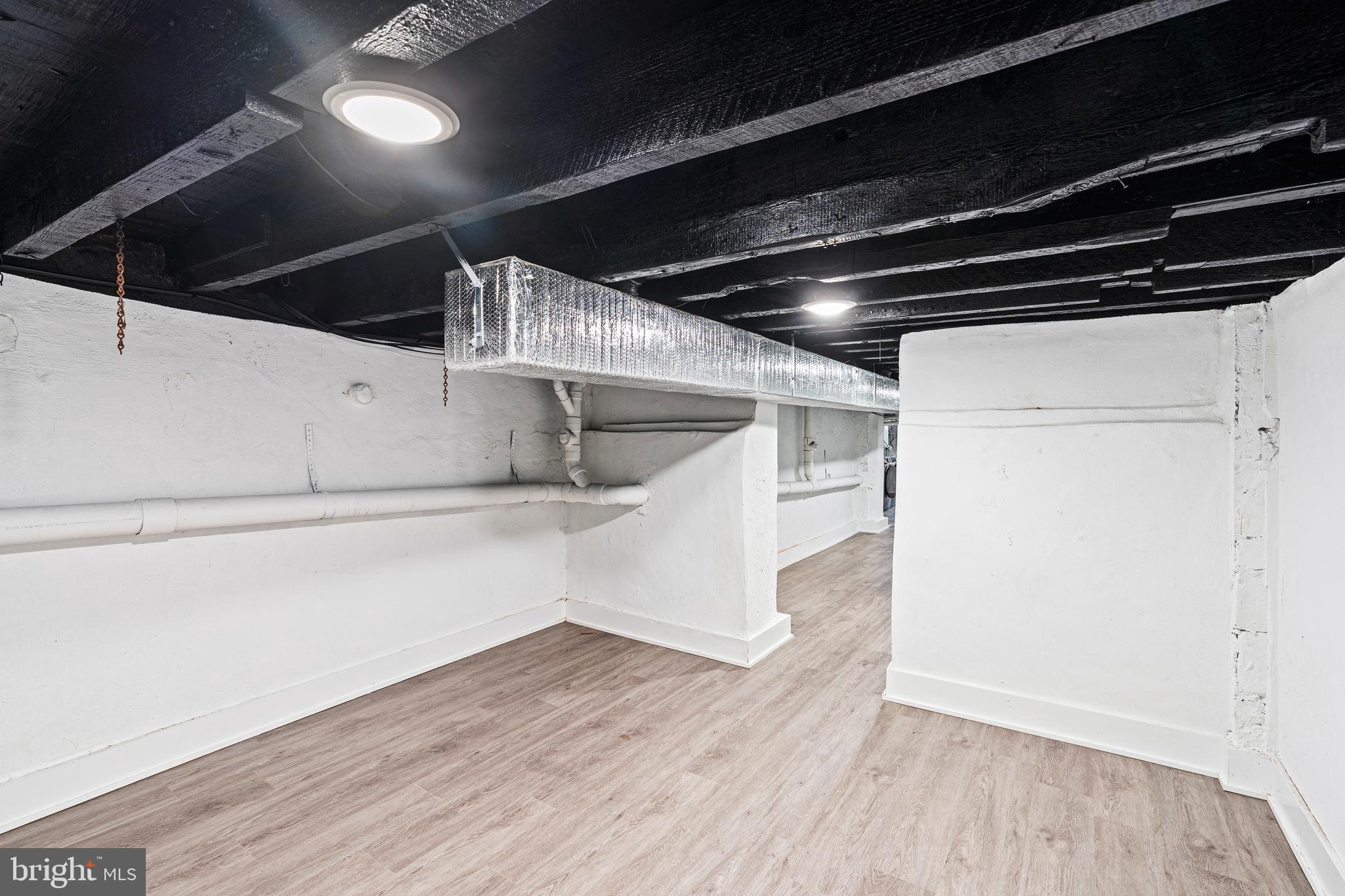 2125 S 9TH STREET