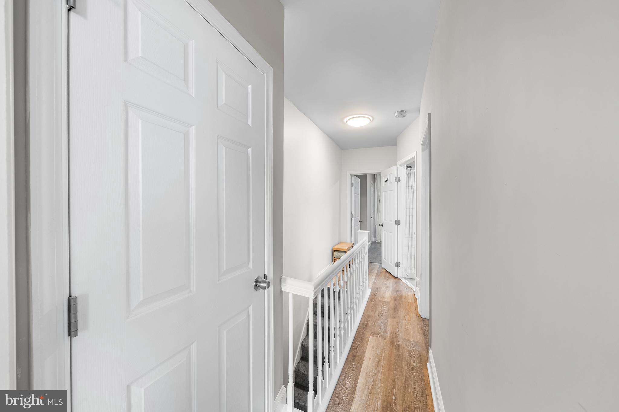 1542 N HOLLYWOOD STREET