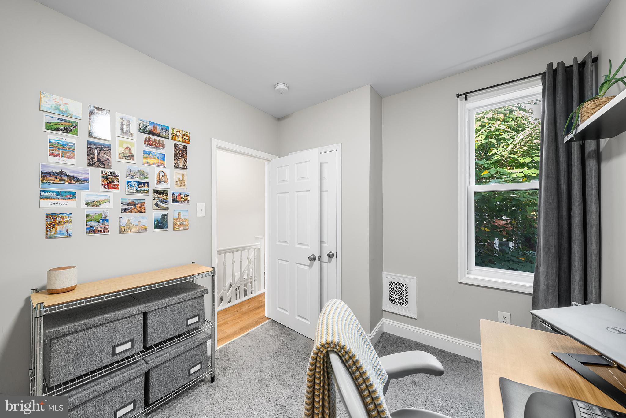 1542 N HOLLYWOOD STREET