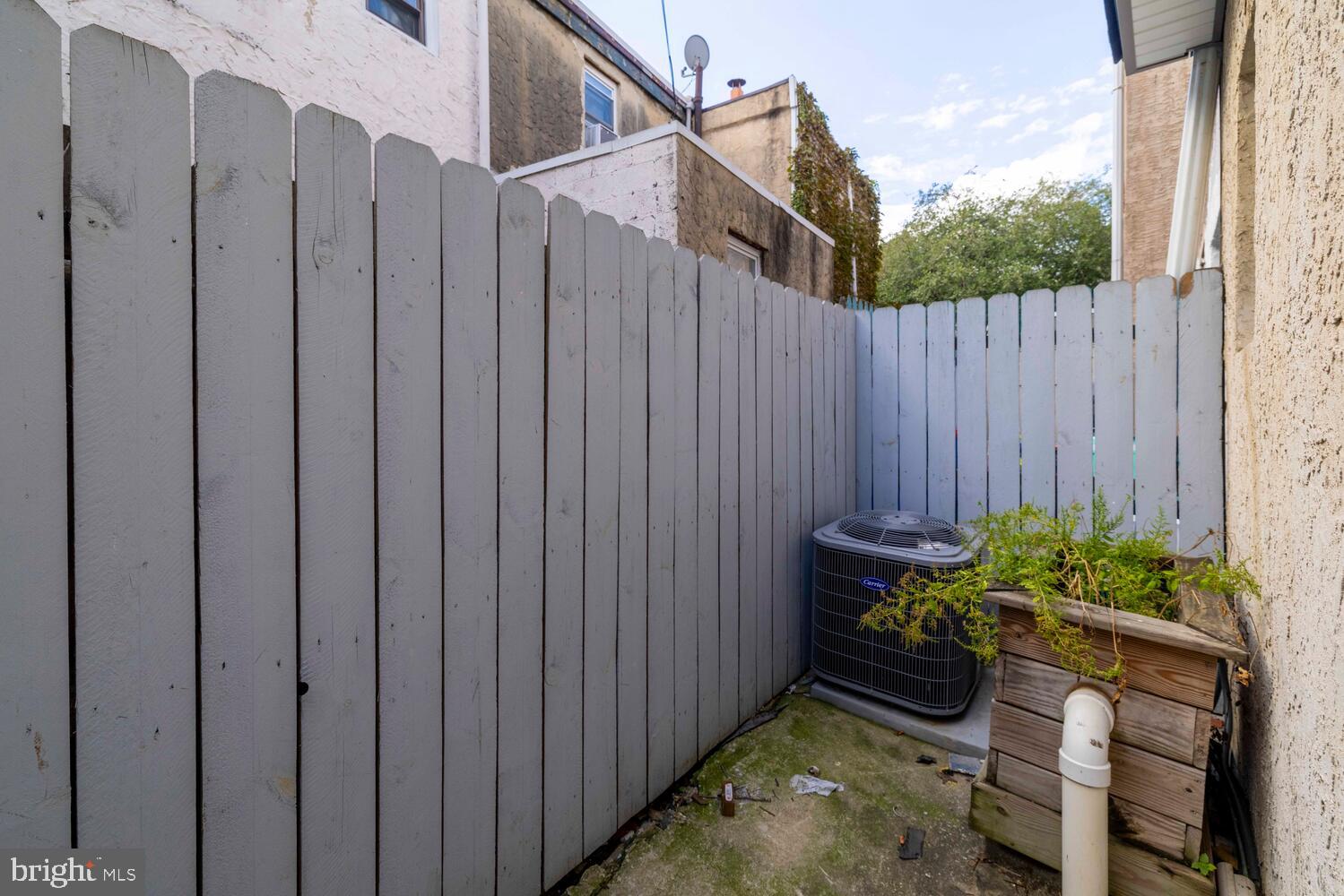 126 GREENWICH STREET