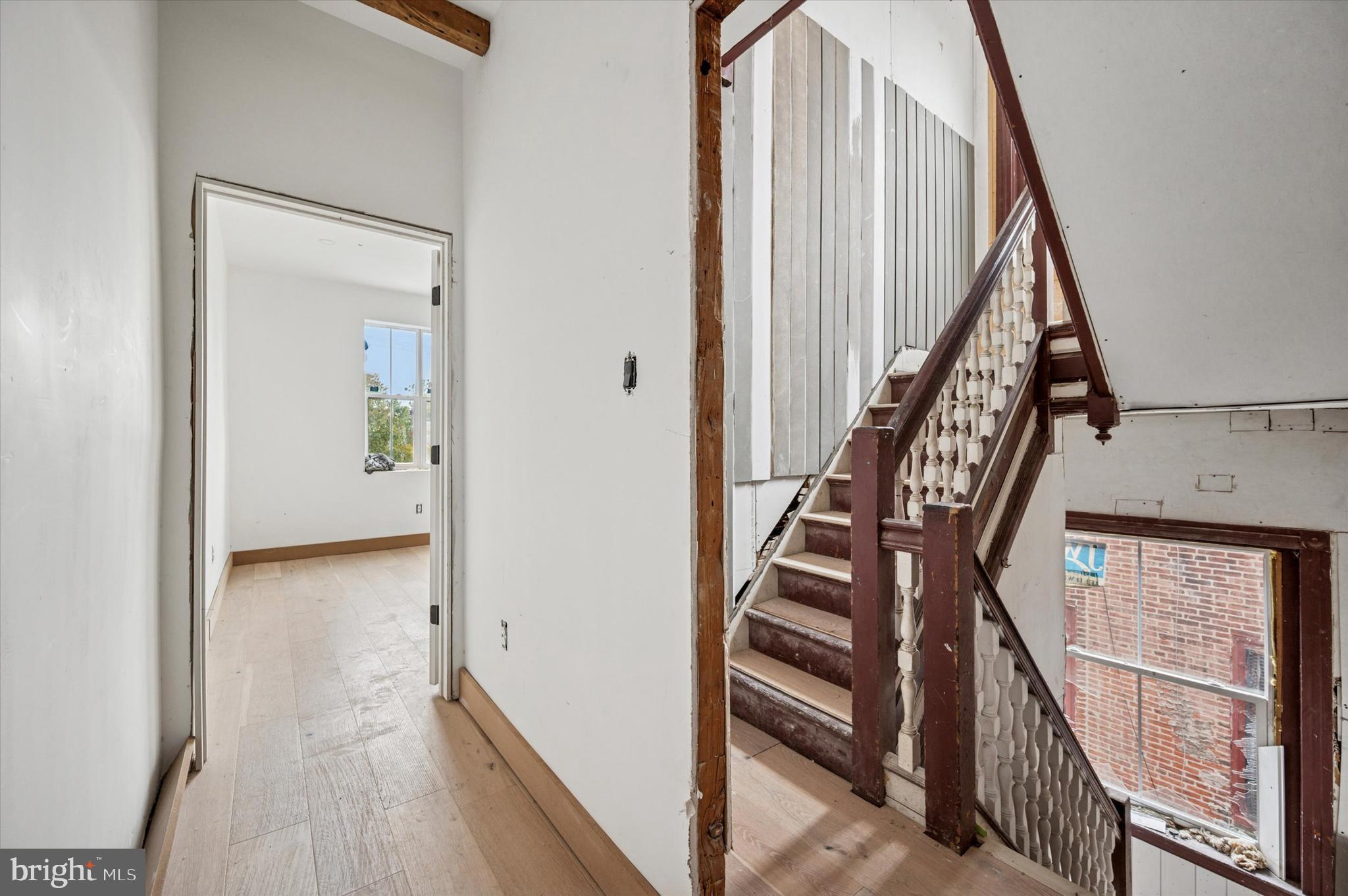 4923 WARRINGTON AVENUE