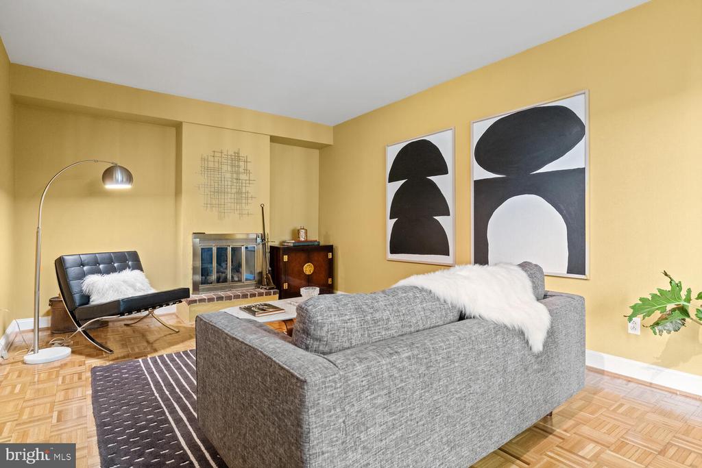 812 LOMBARD STREET 31