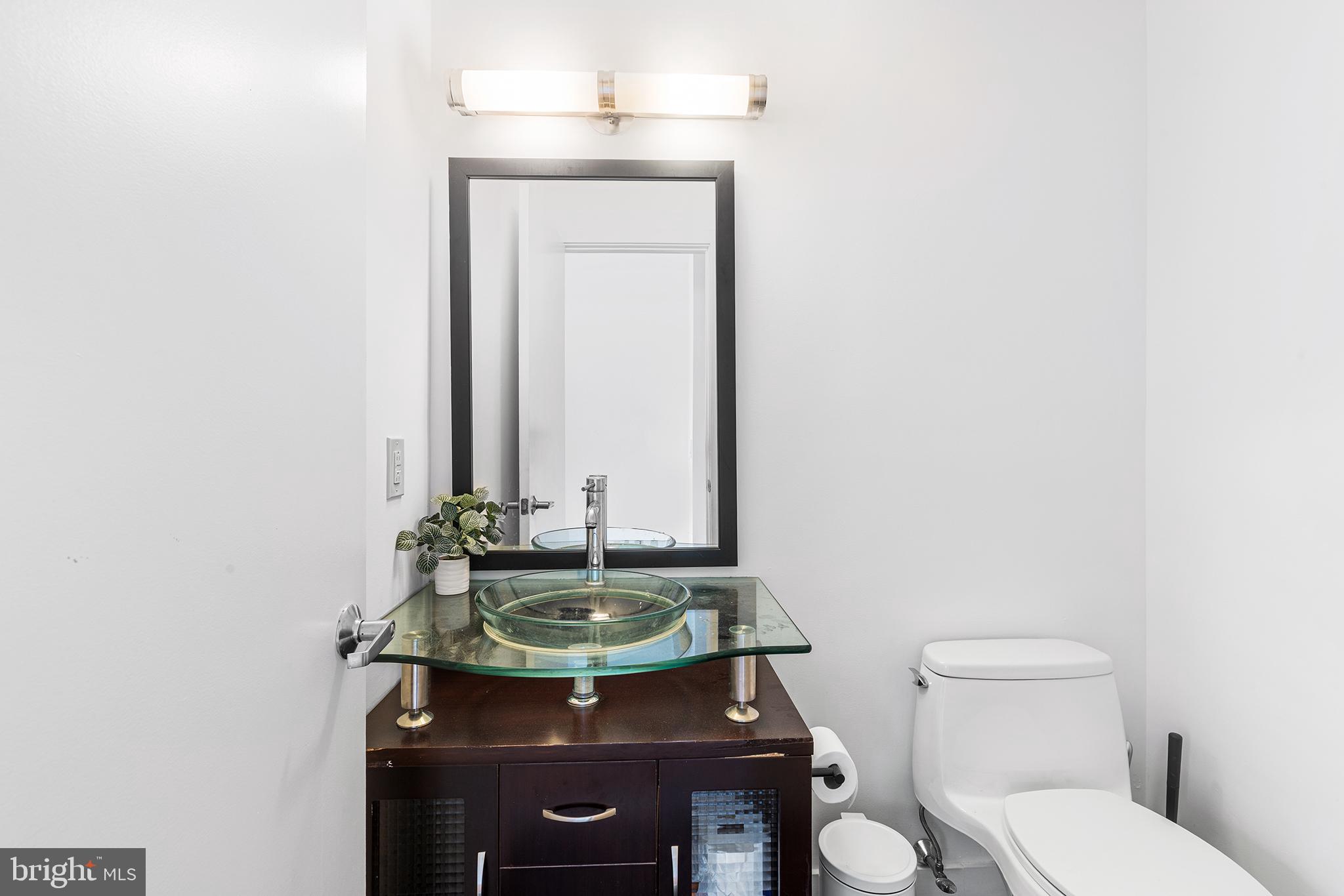 712 N 2ND STREET 16 34