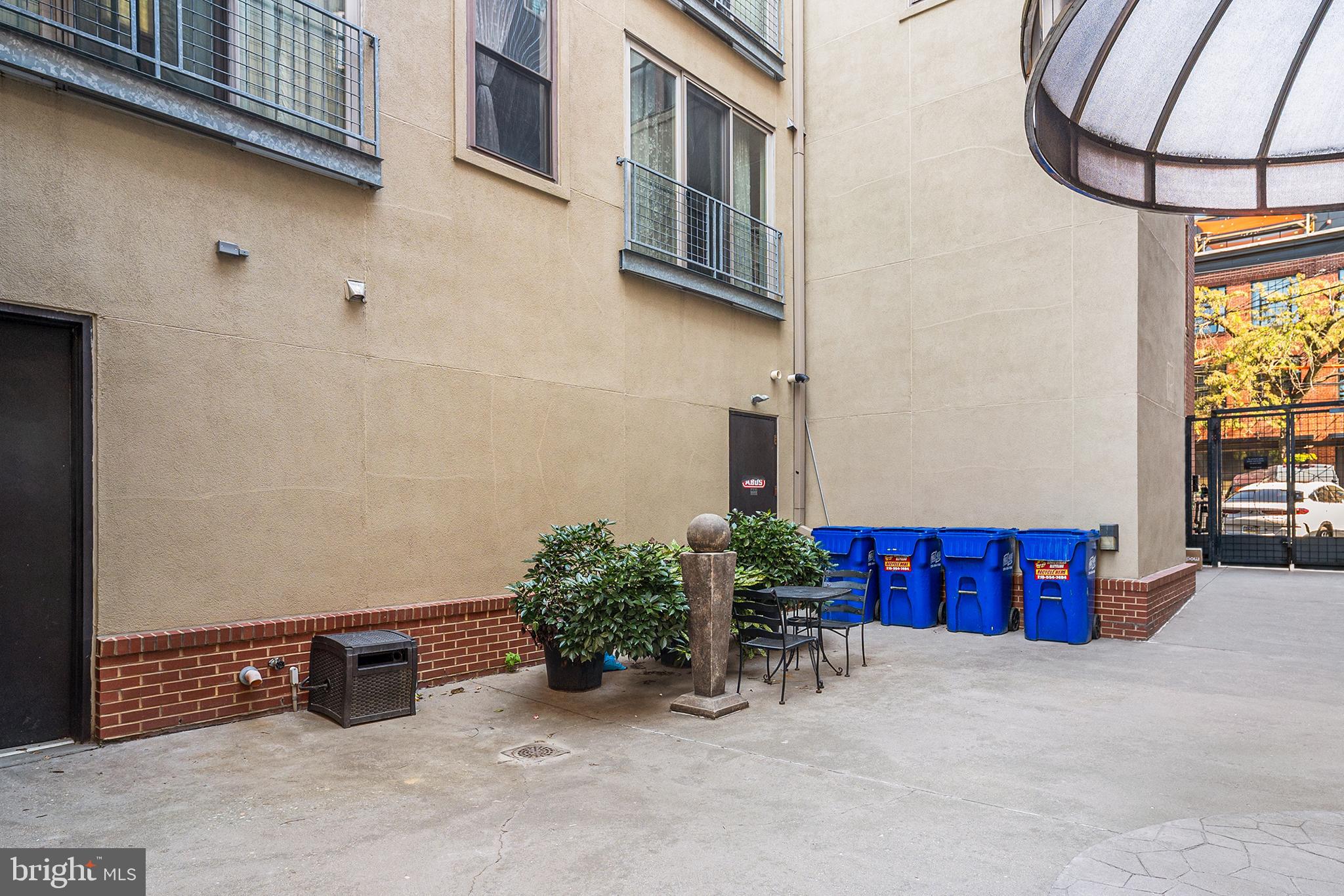 712 N 2ND STREET 16 34