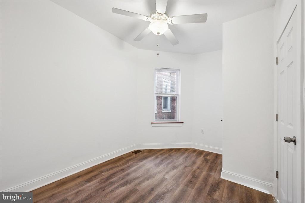 1053 S 50TH STREET