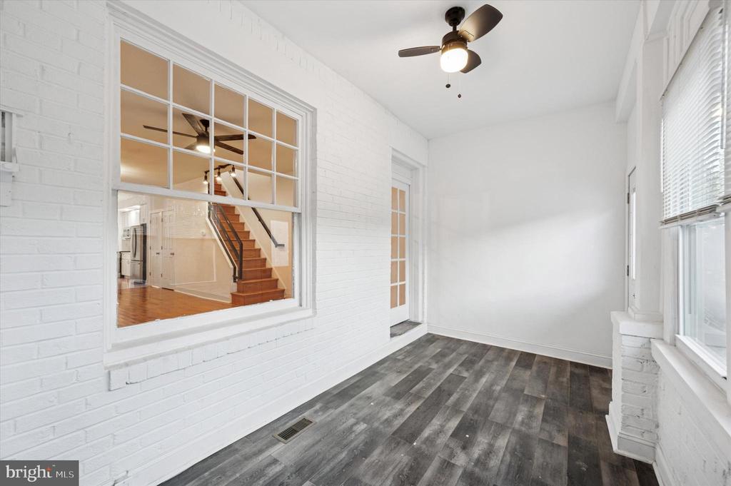 1053 S 50TH STREET