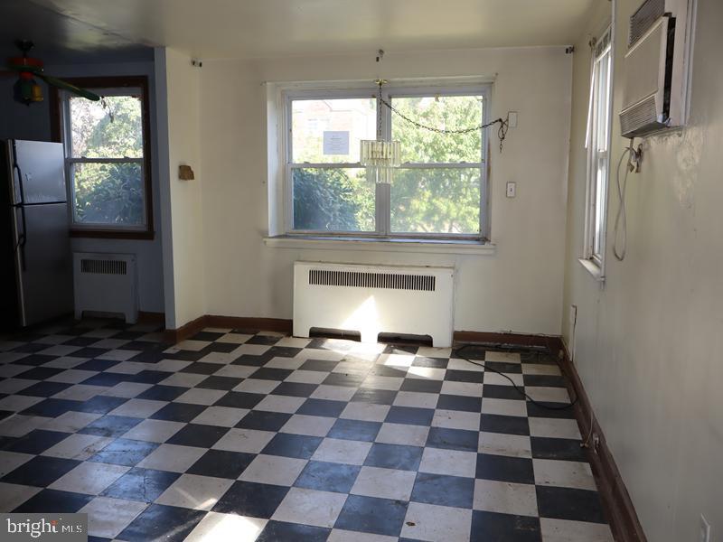 6904 ARDLEIGH STREET