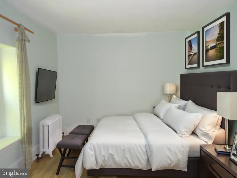 20 E PENN STREET 6