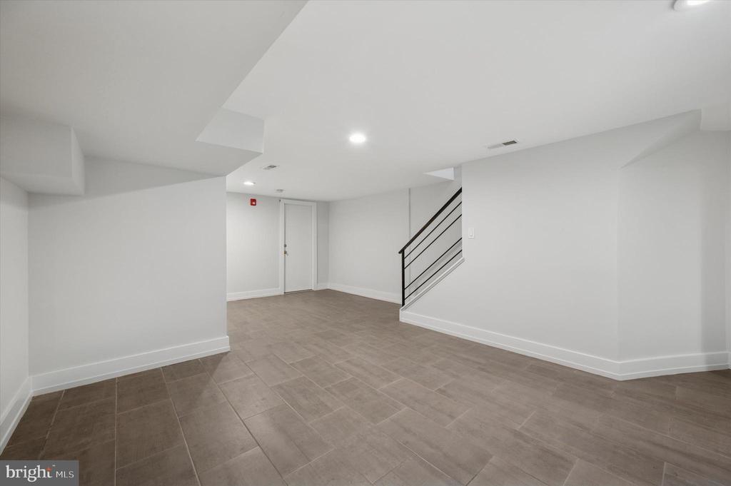 629 N 32ND STREET 1