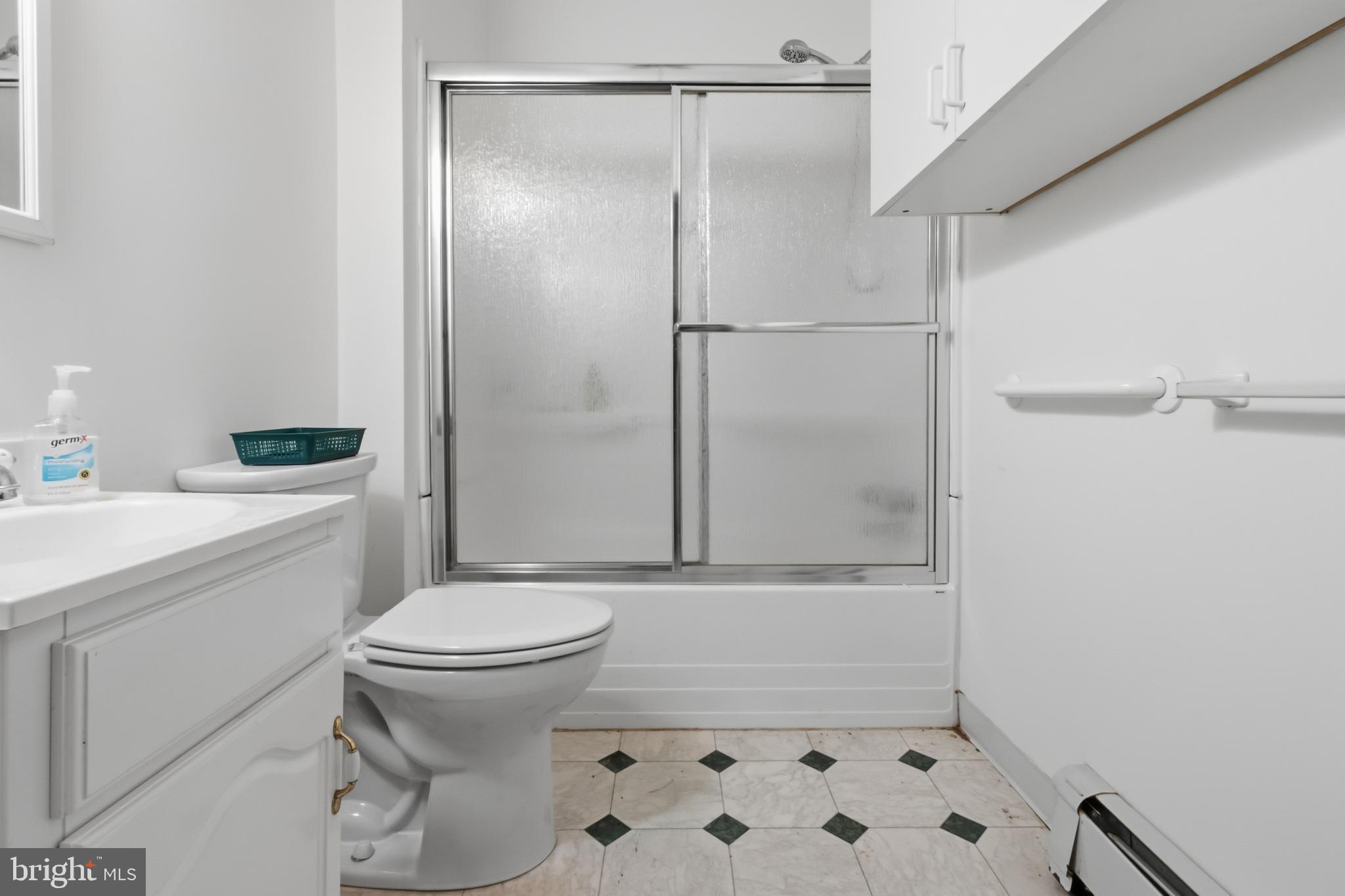 2354 E CUMBERLAND STREET