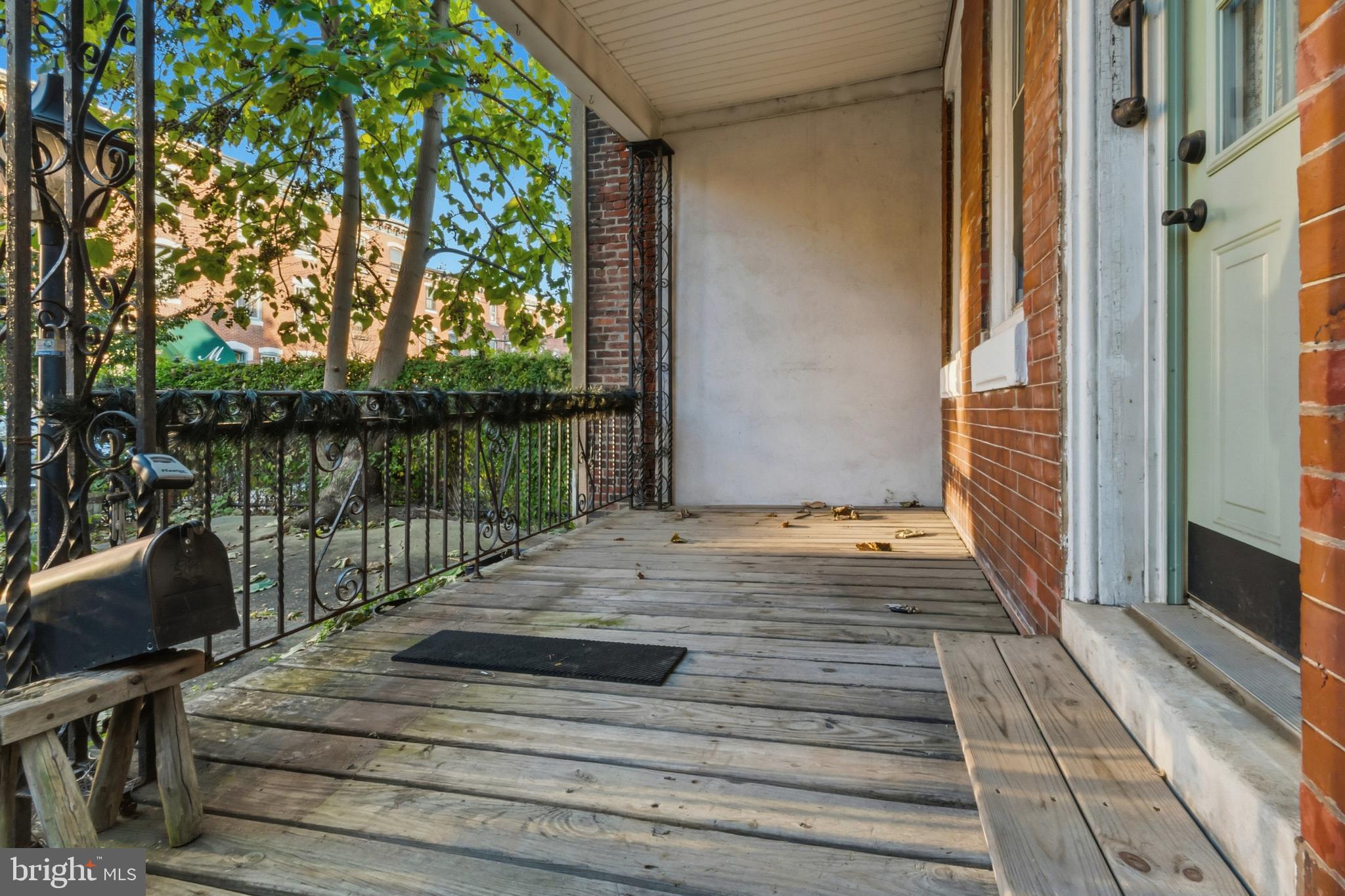 2354 E CUMBERLAND STREET