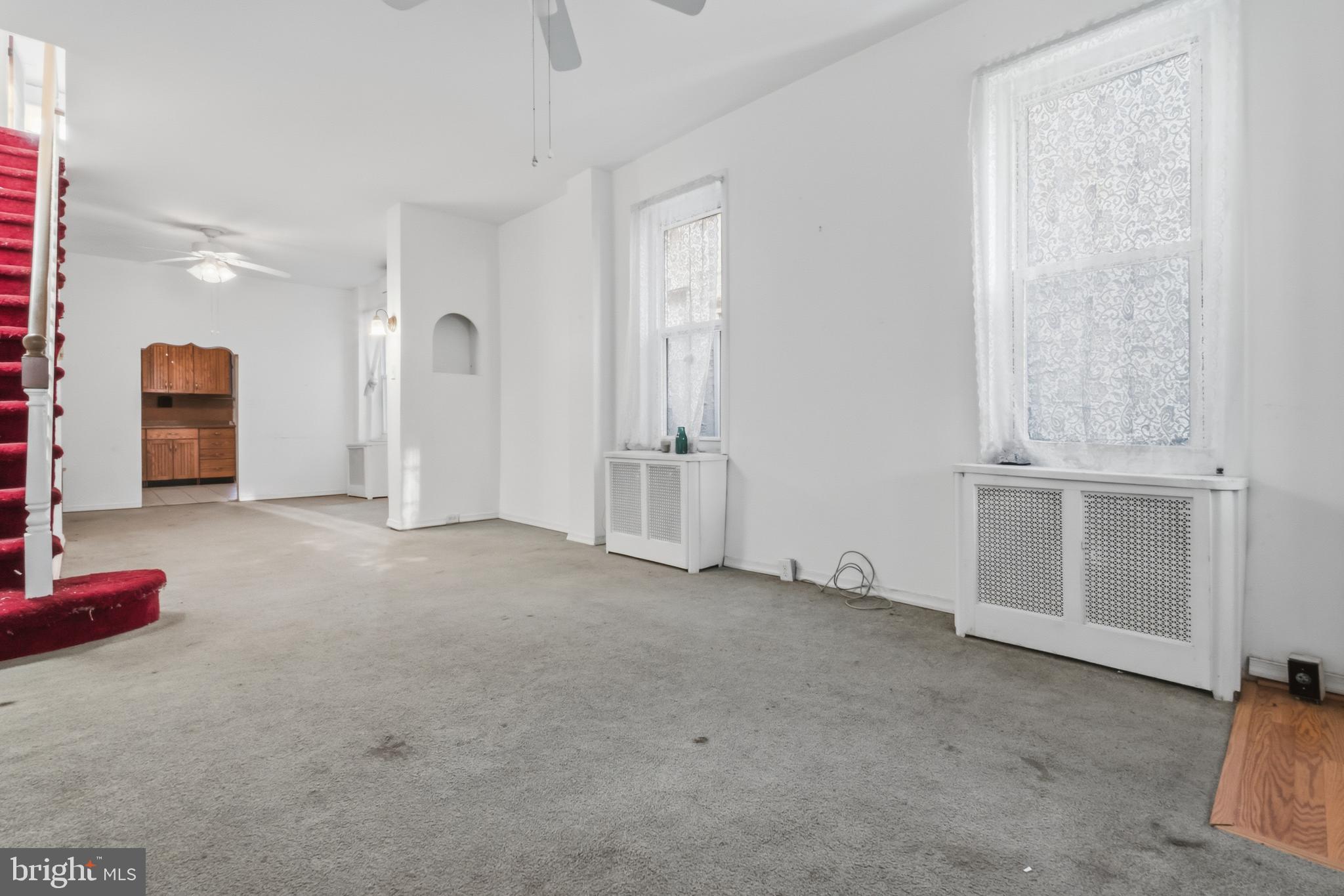 2354 E CUMBERLAND STREET