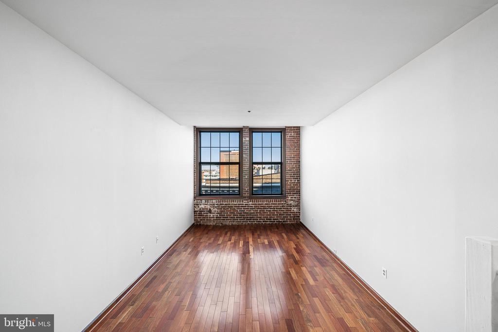 315 NEW STREET 614