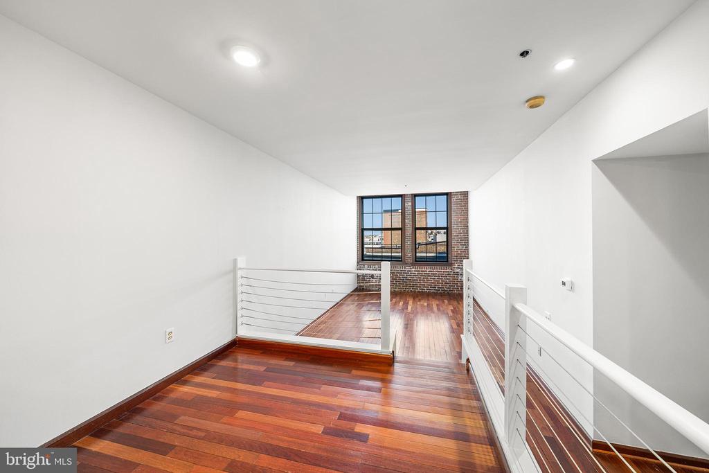 315 NEW STREET 614