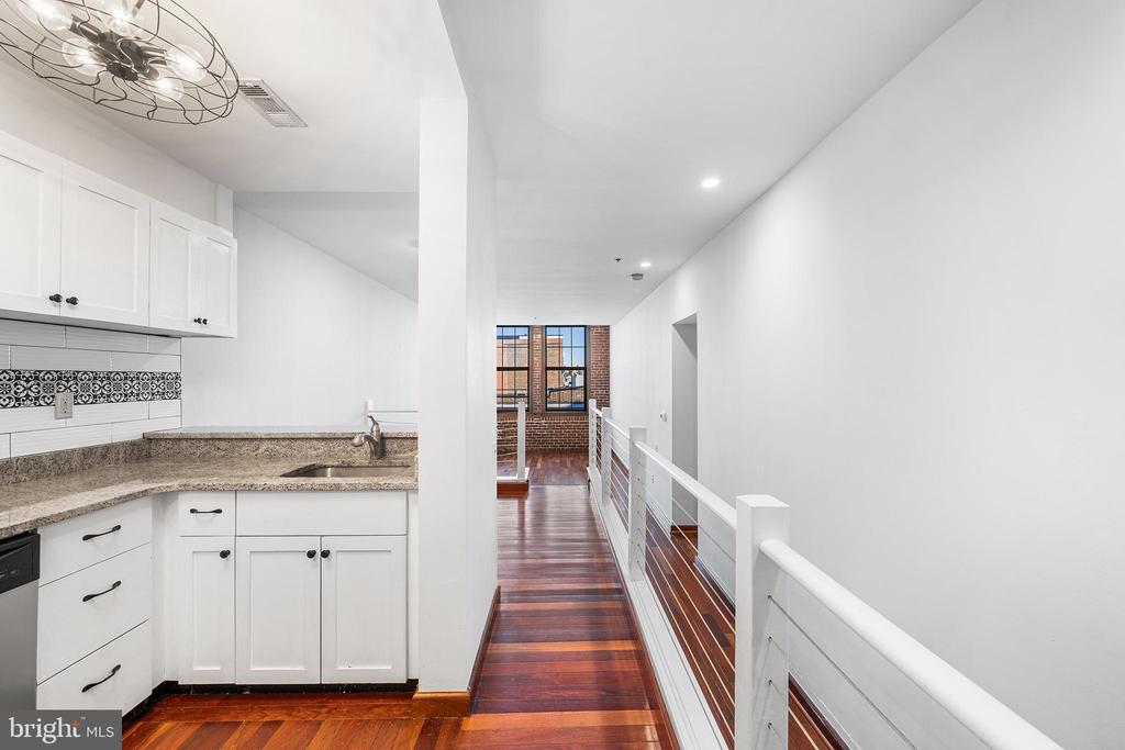 315 NEW STREET 614