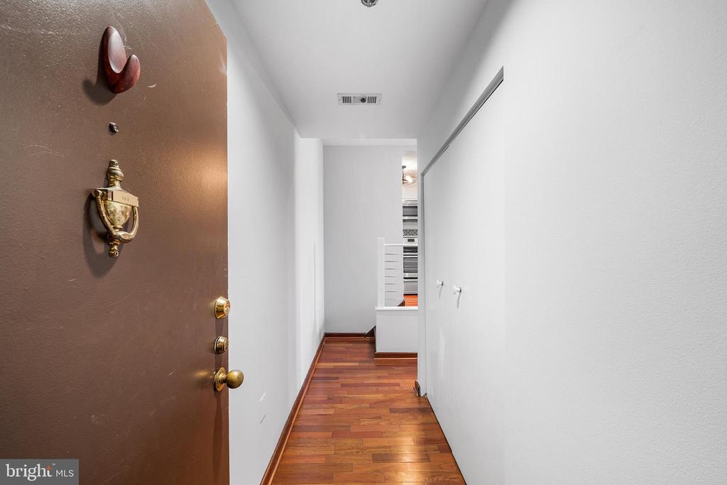 315 NEW STREET 614