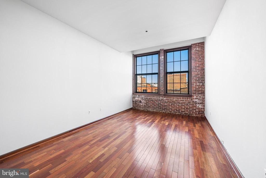 315 NEW STREET 614