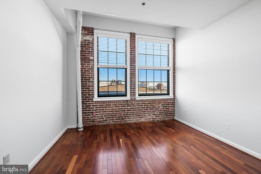 315 NEW STREET 614