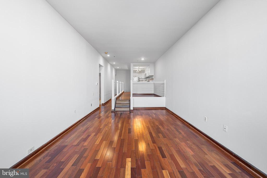 315 NEW STREET 614